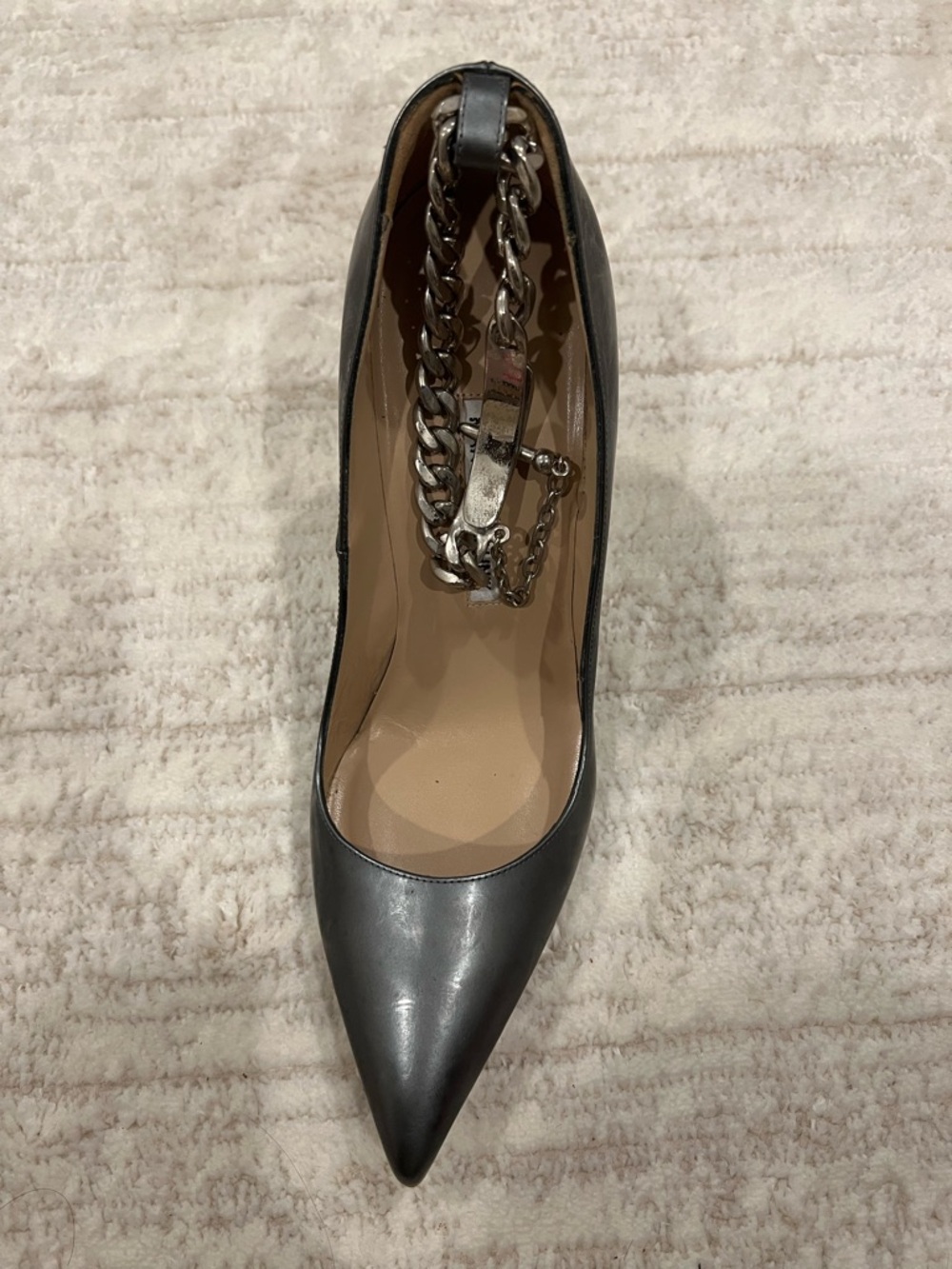 Manolo Blahnik BB Metallic Patent Leather & Chain Ankle-Strap Pumps sz 40 - Picture 4 of 11